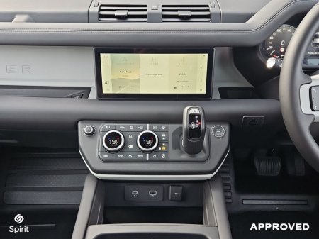 2025 Land Rover Defender - photo 11