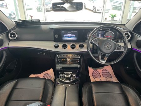 2017 Mercedes-Benz E-Class - photo 11