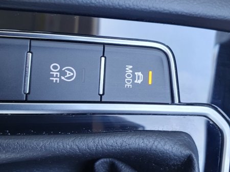2023 Volkswagen Passat - photo 24