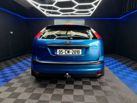 2005 Ford Focus - photo 10