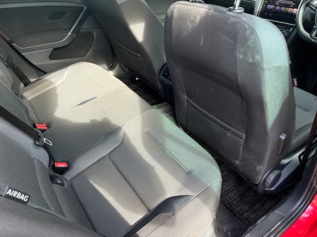2019 Volkswagen Golf - photo 12