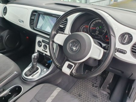 2017 Volkswagen Beetle - photo 12