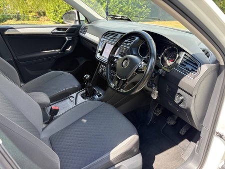 2017 Volkswagen Tiguan - photo 9