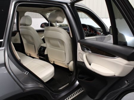 2018 BMW X5 - photo 28