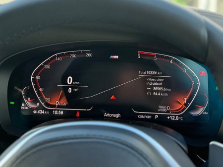 2019 BMW 5-Series - photo 30
