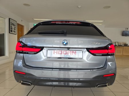 2023 BMW 5-Series - photo 5