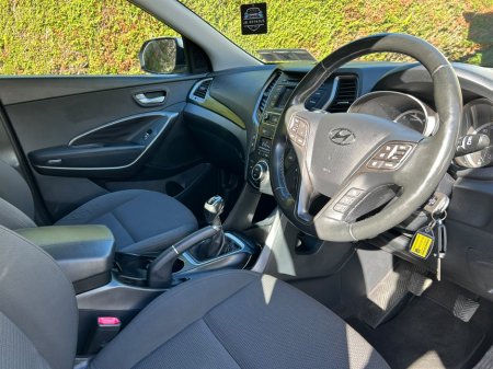 2017 Hyundai Santa Fe - photo 8