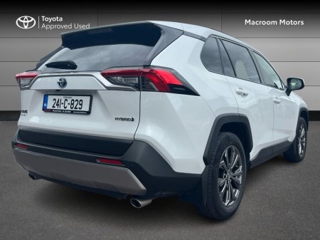 2024 Toyota RAV4 - photo 2