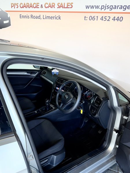 2019 Volkswagen Golf - photo 7
