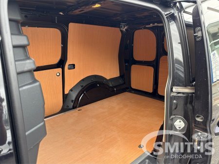 2026 Ford Transit Connect - photo 6
