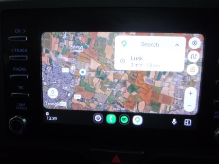 2021 Toyota Yaris - photo 8