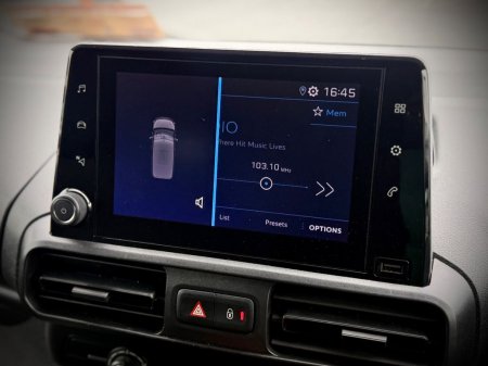 2023 Peugeot Partner - photo 17