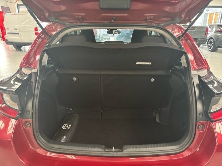 2021 Toyota Yaris - photo 10