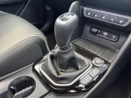 2025 Kia Sportage - photo 27