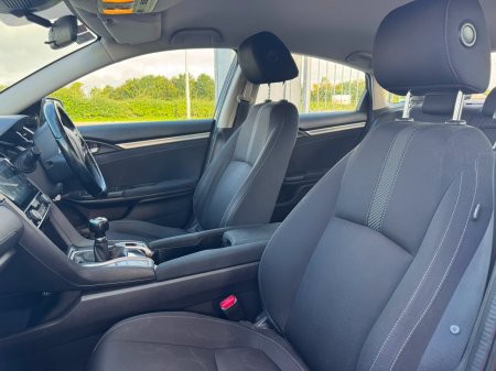 2019 Honda Civic - photo 8