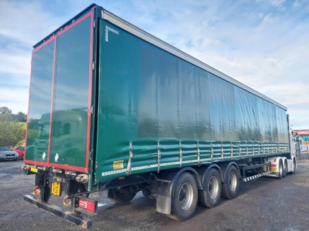 2016 SDC CURTAINSIDER