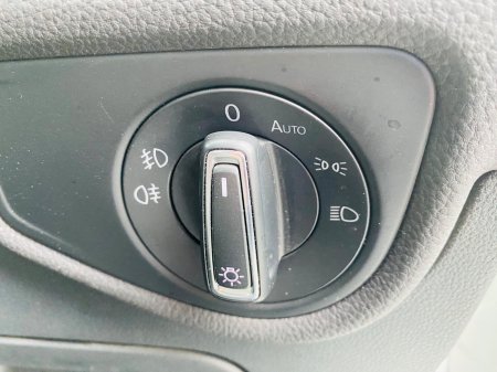 2021 Volkswagen Touran - photo 24