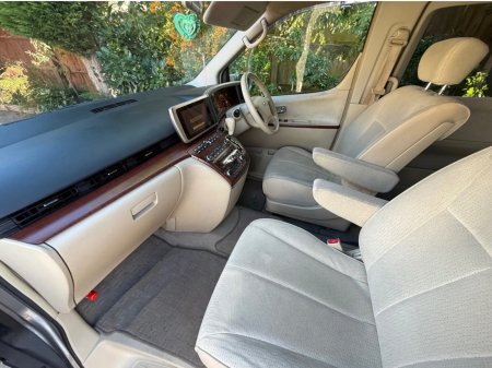 2007 Nissan Elgrand - photo 11