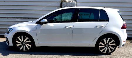 2020 Volkswagen Golf - photo 3