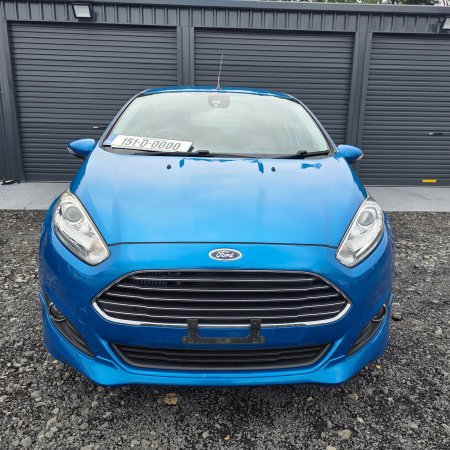 2015 Ford Fiesta - photo 3