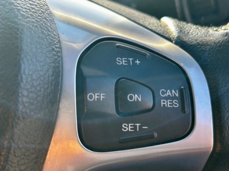 2014 Ford Fiesta - photo 16