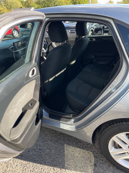2018 Kia Ceed - photo 9