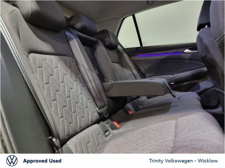 2025 Volkswagen Golf - photo 29