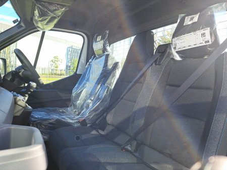 2026 Nissan Interstar - photo 9