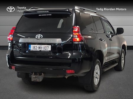 2018 Toyota Land Cruiser - photo 2