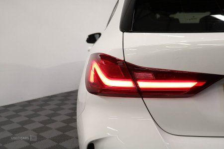 2023 BMW 1-Series - photo 11