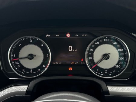 2019 Volkswagen Touareg - photo 29