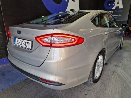 2015 Ford Mondeo - photo 9
