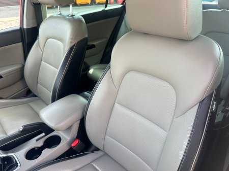 2021 Kia Sportage - photo 17