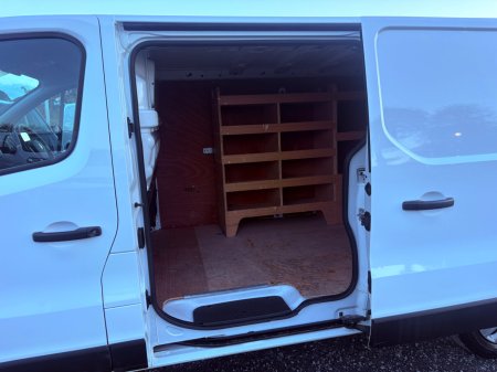 2021 Renault Trafic - photo 17