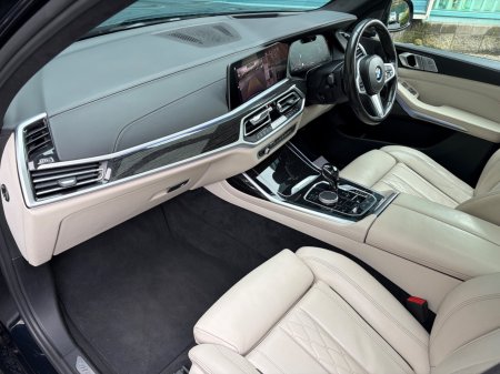 2021 BMW X5 - photo 18