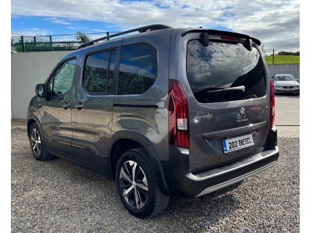 2020 Peugeot Rifter - photo 6
