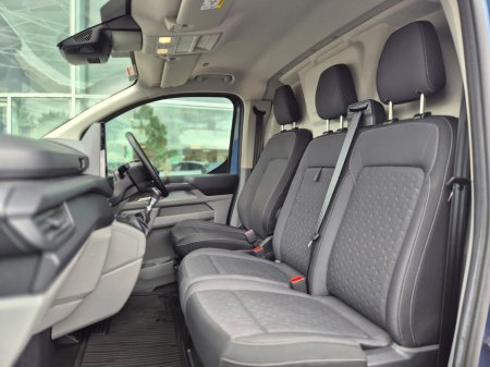 2024 Ford Transit Custom - photo 8