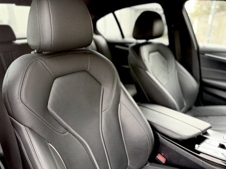 2023 BMW 5-Series - photo 13