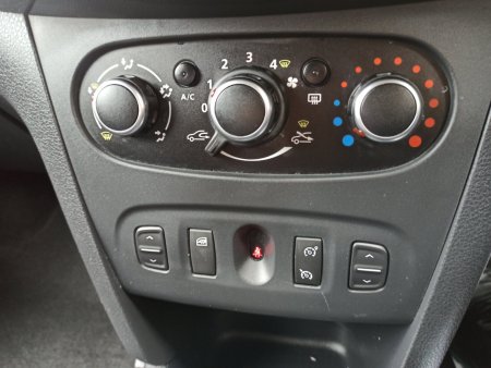 2018 Dacia Logan - photo 11