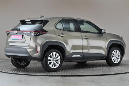 2025 Toyota Yaris Cross - photo 10