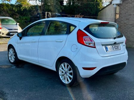 2016 Ford Fiesta - photo 4
