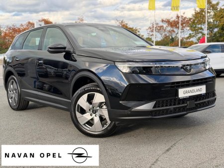 2027 Opel Grandland Elegance 1.2 Hybrid 136PS * 5 Year Unlimited Mileage Warranty *