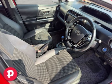 2018 Toyota Aqua - photo 6
