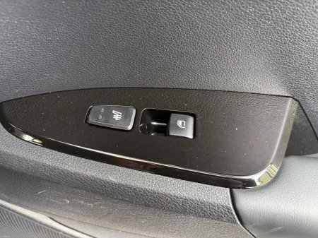 2023 Kia Sportage - photo 30