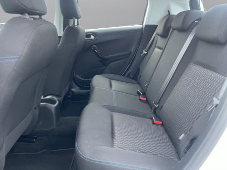 2018 Peugeot 208 - photo 16