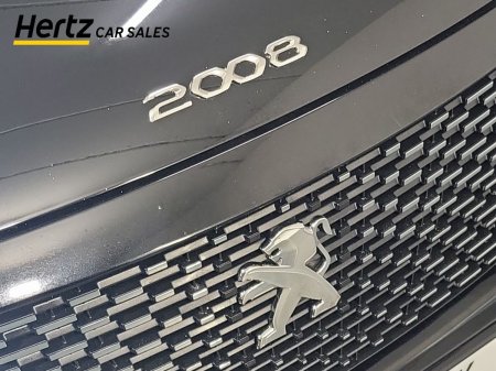 2023 Peugeot 2008 - photo 9