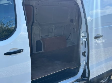 2024 Opel Vivaro - photo 17