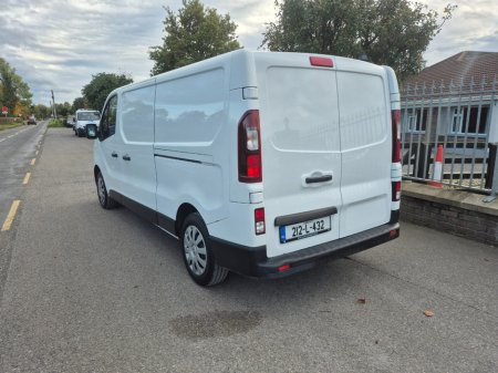 2021 Renault Trafic - photo 2