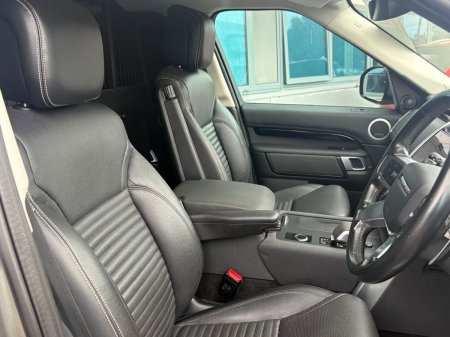 2023 Land Rover Discovery - photo 6