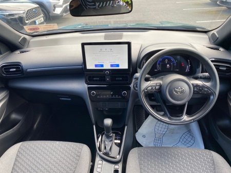 2026 Toyota Yaris Cross - photo 8